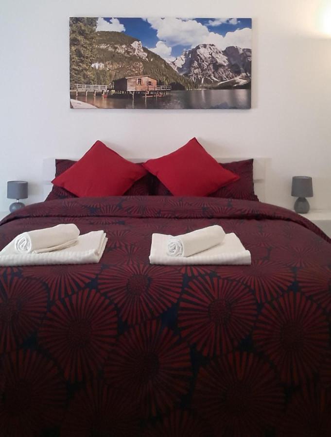 Centro Monti Tiburtini B&B Roma エクステリア 写真